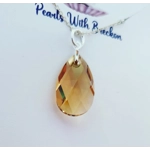 Golden Shadow - Peardrop Pendant 22mm