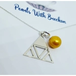 Triangle Mash Pendant