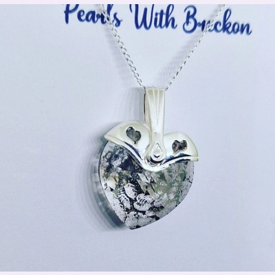 Gold Crackle Warrior - Traditional Crystal Heart Pendant