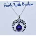 Vinok Pendant