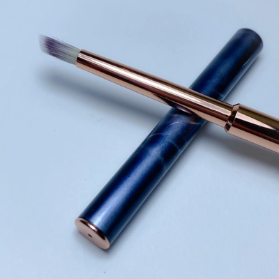 Dixie Precise Pigment Application Brush