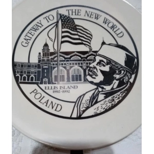 Ellis Island Gateway to the New World Poland Historical 8