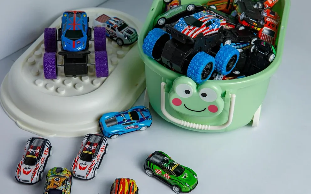 Ely Wholesale 800 Mini Pull Back Cars/Vehicles
