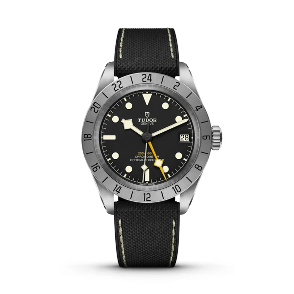 TUDOR BLACK BAY PRO m79470-0003 Black Leather Watches For Men