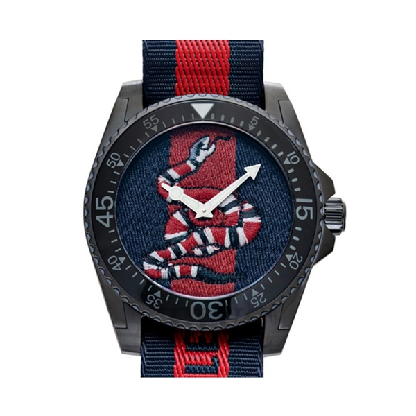 Gucci YA136214 Men's Blue-Red Canvas Watch