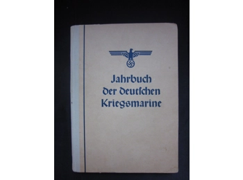 Original german ww2 book Kriegsmarine yearbook 1942