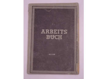 Original post WW2 labour book in the name of Hildegard Pust