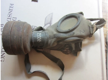 Original German WW2 Wehrmacht gas mask with canister and bag