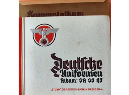 ORIGINAL GERMAN UNIFORM ALBUM SA SS HJ CIGARETTE BOOK