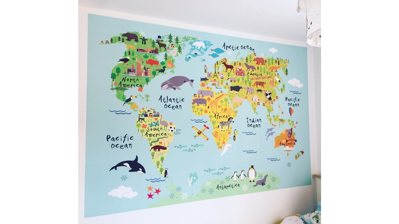 WORLD MAP FABRIC WALL S..