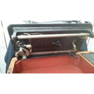 Singer 99k hand crank