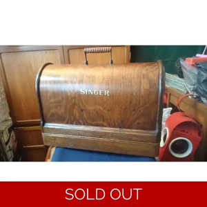 Singer case with key 28k 99k etc