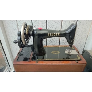 Singer 99k hand crank