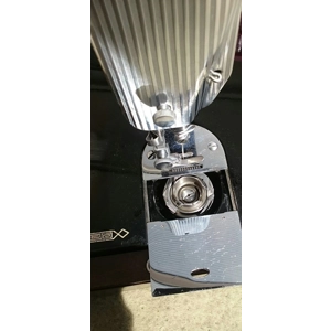 Singer 201k CENTENNIAL Hand crank sewing machine