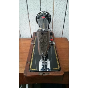 Singer 201k Hand crank sewing machine
