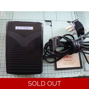 Janome foot control small 3 pin