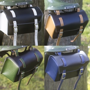 Square Bag in Black Leather