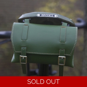 Square Saddle Bag in GREEN leather
