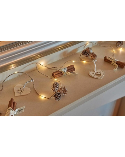 Cinnamon Pine Cone Christmas lights