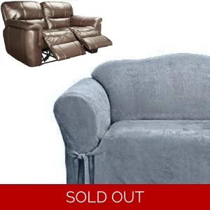 Dual Reclining LOVESEAT..