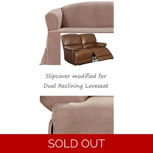 Dual Reclining LOVESEAT..