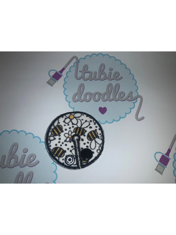 Bees with flowers Tubie Doodles Pad