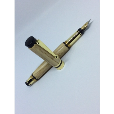 Light Mahogany Fountain Pen Light Mahogany Fountain Pen