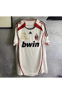Milan UCL retro