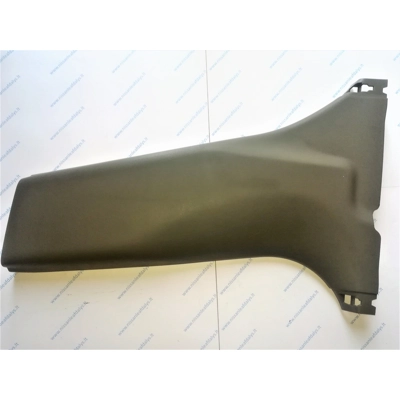 Centrinio statramsčio apatinė apdaila, KAIRĖ