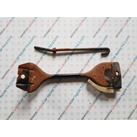 Akumuliatoriaus laikiklis, tvirtinimas su defektu, SUBARU FORESTER 2014 - 2018