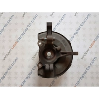 Priekinės pakabos stebulė su laikikliu, 