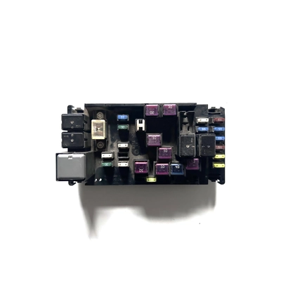 Saugiklinė, saugiklių dėžė, dėžutė, KAIRĖ, SUBARU FORESTER 2014 2015 2016