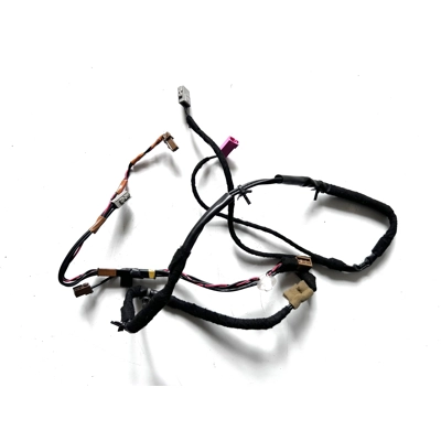 Antenos laidas, 2011-2017 Nissan Leaf