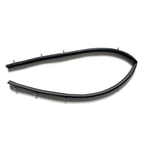 Valytuvų grotelių tarpinė, sandarinimo juosta, guma su tvirtinimo klipsais, NISSAN LEAF 2011-2025