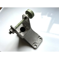 Galinis greičių dėžės, transmisijos, laikiklis, tvirtinima..