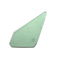 Priekinių durų, durelių stiklas, langas, langelis su tarpi..