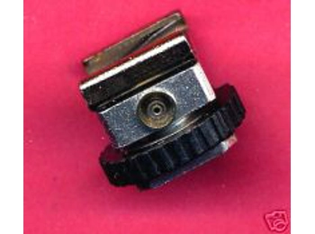 OMAX hot shoe to PC adapter