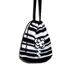 Black & White One Handle Bag