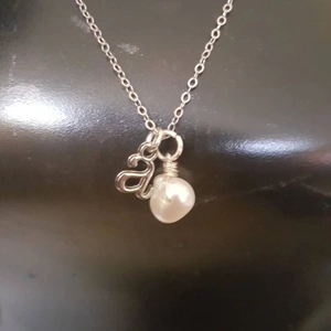 Personalized pearl chain