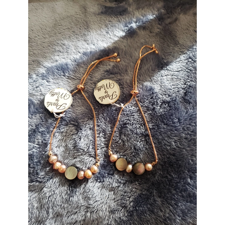Specialty Pearl Bracelet