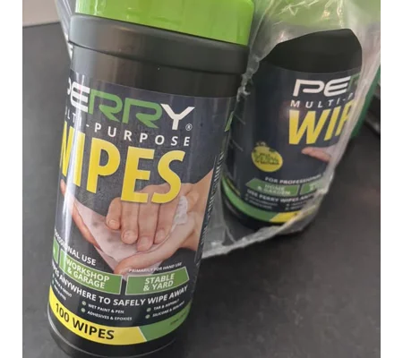 Perry wipes