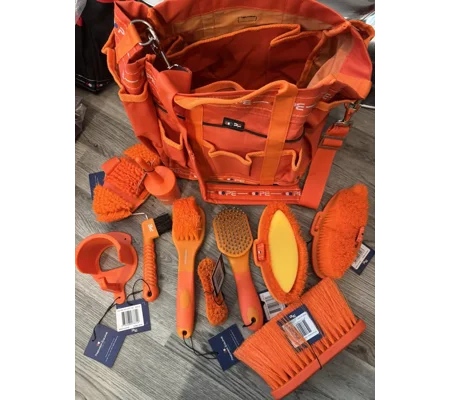 Orange Grooming kit