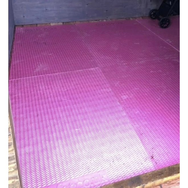 Additional Image for Pink stable mats x 6