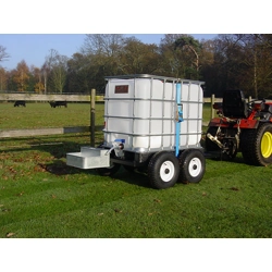 Animal Drinking Cart