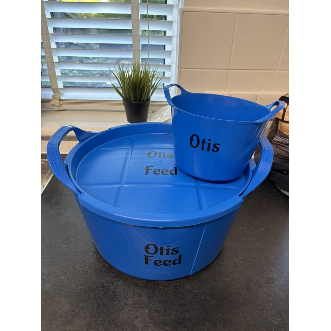 Additional Image for Feed bucket x 1 personalised