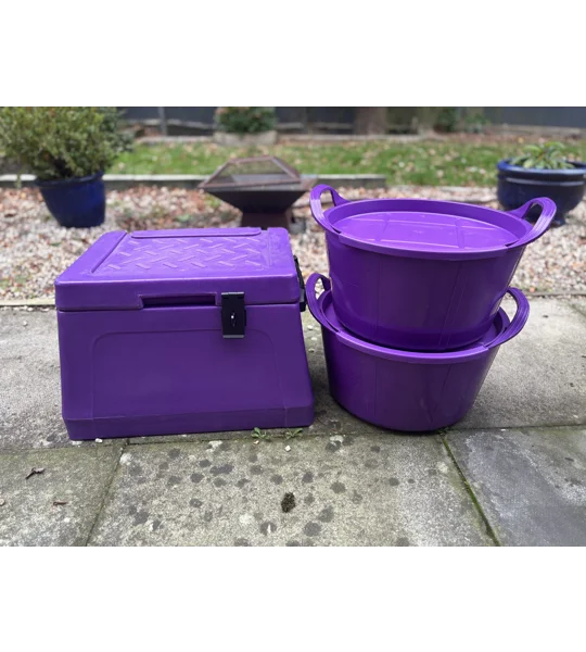 Feed buckets and Box set
