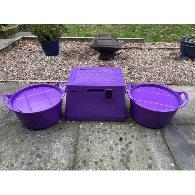 Additional Image for Feed buckets and Box set
