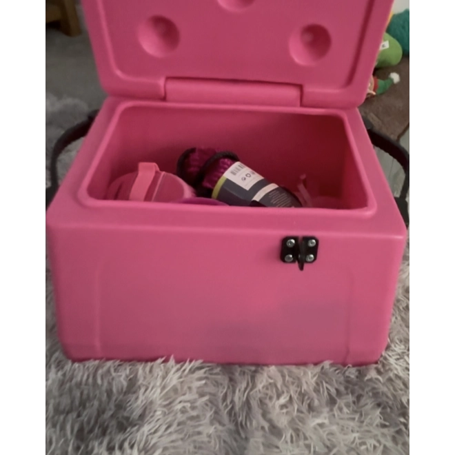 Additional Image for Box and Accessories