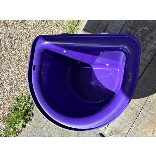 hook over feeder