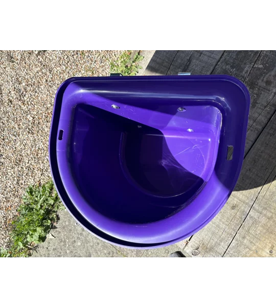 hook over feeder